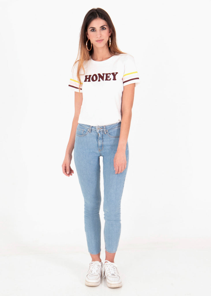 Camiseta estampada "Honey" color blanco para mujer - Flashy