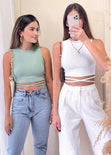 Crop top con cuello alto y anudados color blanco para mujer - Flashy