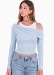Blusa asimétrica de manga larga con tank top en la parte inferior  - PUEBLA