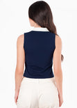 Blusa bordada sin mangas y cuello en contrastes de color azul - ECUADOR