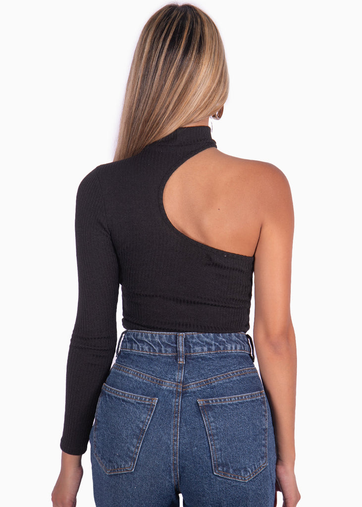 Blusa con cuello halter y un solo hombro color negro para mujer - Flashy
