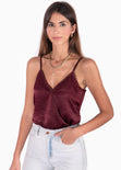 Blusa con escote cruzado y encaje color vino para mujer - Flashy