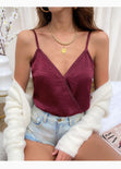 Blusa con escote cruzado y encaje color vino para mujer - Flashy