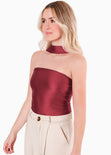 Blusa con leve recogido en costados y cuello tipo gargantilla color rojo para mujer - Flashy
