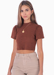 Blusa corta cuello alto, manga corta con recogido en hombros color café para mujer - Flashy