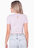 Blusa corta de cuello alto y manga corta color lila para mujer - Flashy