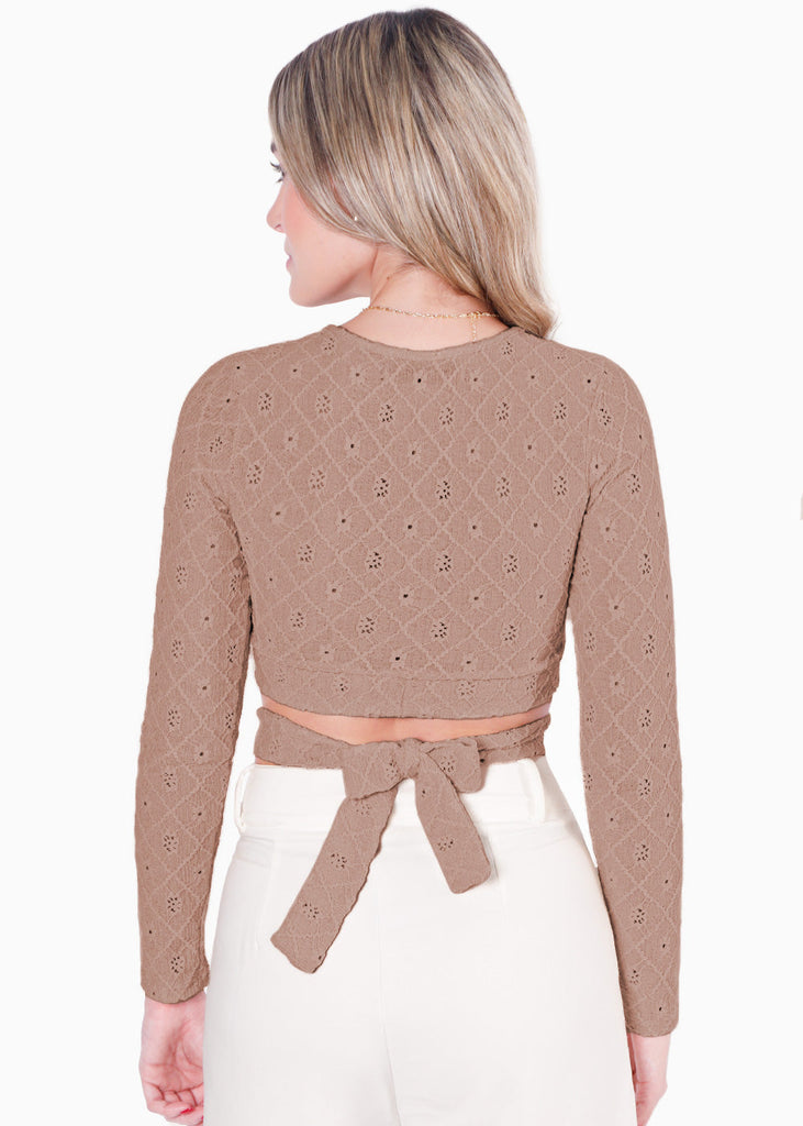 Blusa corta manga larga con cruce en cintura color beige para mujer - Flashy