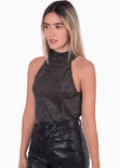 Blusa cuello en halter con tela brillante color negro para mujer - Flashy