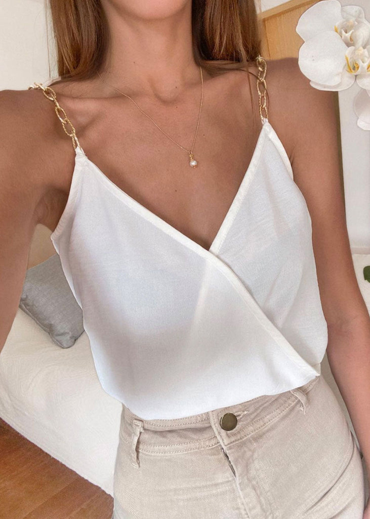 Blusa de tiras con cadenas y frente cruzado color blanco para mujer - Flashy