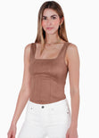Blusa de tiras con escote cuadrado - TAMARINDO