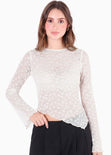 Blusa en encaje con manga campana y ruedo asimétrico - SEGOVIA.MARFIL
