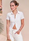 Blusa manga corta con botones y cuello color blanco, marfil para mujer - Flashy