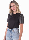 Blusa manga corta con brillo en mangas color negro para mujer - Flashy