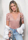 Blusa manga corta con recogido y escote en v color rosado para mujer - Flashy