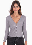 Blusa manga larga con botones de perlas color gris para mujer - Flashy