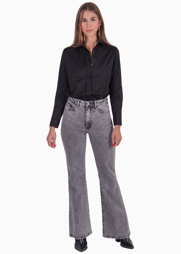 Camisa manga larga con botones y cuello color negro para mujer - Flashy