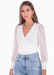 Blusa manga larga con cruce en escote y mangas transparentes color blanco, marfil para mujer - Flashy