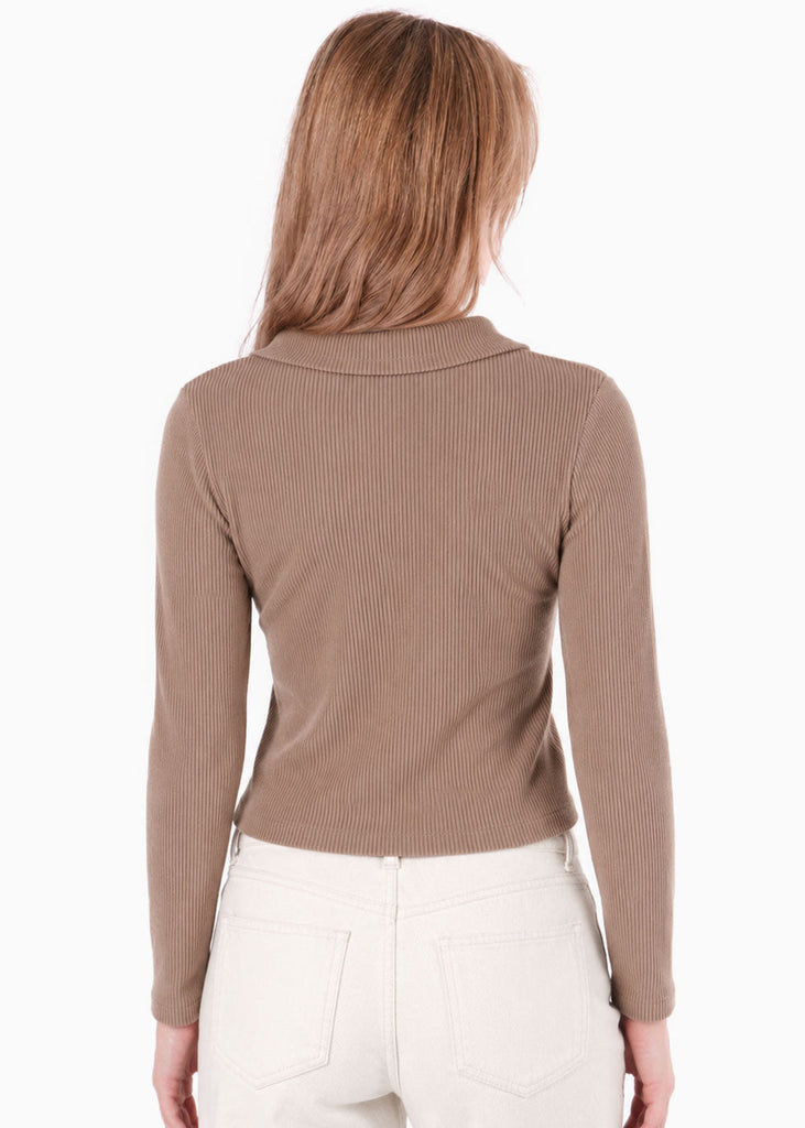 Blusa manga larga con cuello y cierre doble - ARUBA