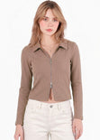 Blusa manga larga con cuello y cierre doble - ARUBA