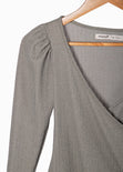 Blusa manga larga con escote cruzado color verde para mujer - Flashy