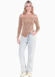 Blusa manga larga con escote off shoulder y ruedo asimétrico color café para mujer - Flashy