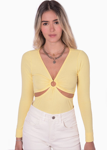 Blusa manga larga con herraje de aro en escote y aberturas en costados color amarillo para mujer - Flashy