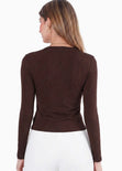 Blusa manga larga con hueco y entorchado en frente - GLAM