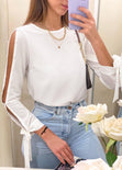 Blusa manga larga con perlas y anudados en las mangas color blanco para mujer - Flashy