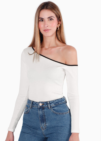 Blusa manga larga con un hombro descubierto y sesgo en contraste en escote color blanco, marfil para mujer - Flashy