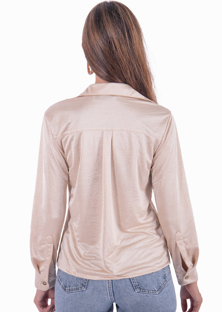 Blusa satinada manga larga con botones y cuello color beige para mujer - Flashy