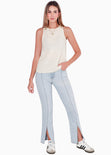 Blusa sin mangas con abotonado en espalda y de ojalillo color beige para mujer - Flashy