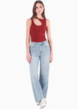 Blusa sin mangas con cut out en escote color vino para mujer - Flashy