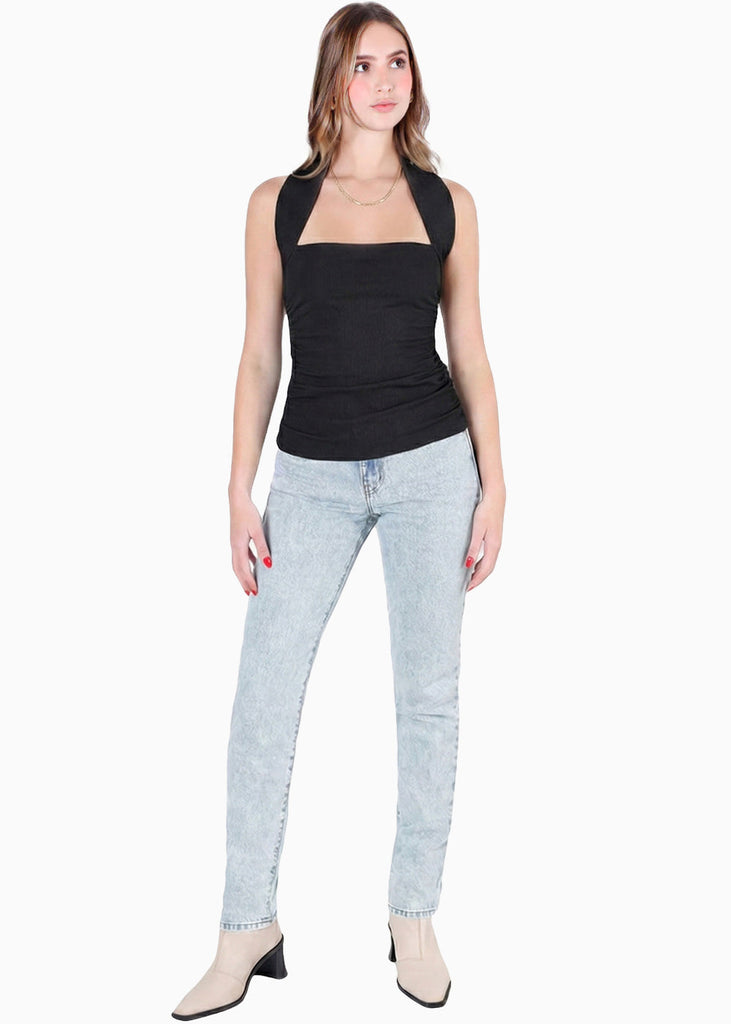 Blusa sin mangas con escote sobre el cuello en triangulo - RICHMOND.NEGRA