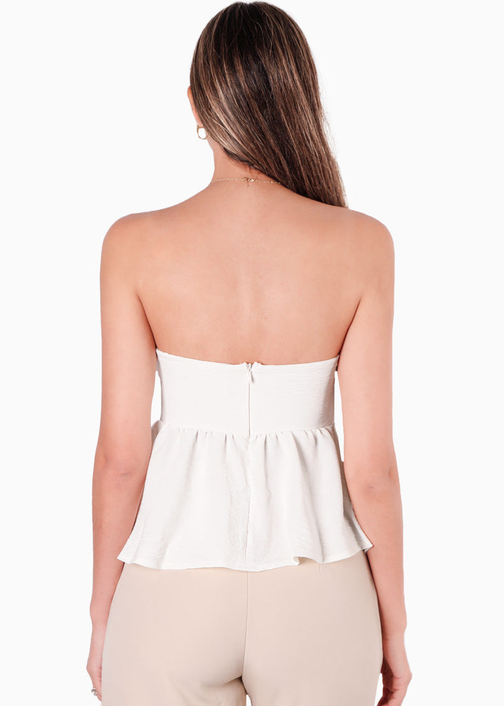 Blusa strapless con drapeado y vuelo color blanco, marfil para mujer - Flashy