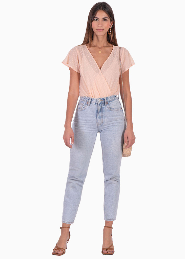 Body con escote cruzado en tela transparente color rosado para mujer - Flashy