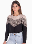 Buzo con corte y estampado de animal print color negro, beige para mujer - Flashy