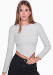Buzo tejido con ruedo en v color gris para mujer - Flashy