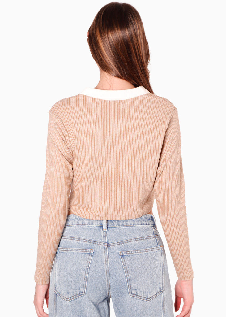 Buzo tipo polo con cuello en contraste color blanco, marfil para mujer - Flashy