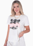 Camiseta con estampado de tigre "Savage" color marfil, blanco para mujer - Flashy
