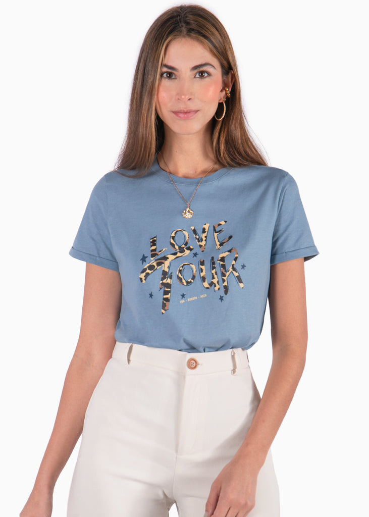 Camiseta con estampado "love tour" de animal print color azul para mujer - Flashy
