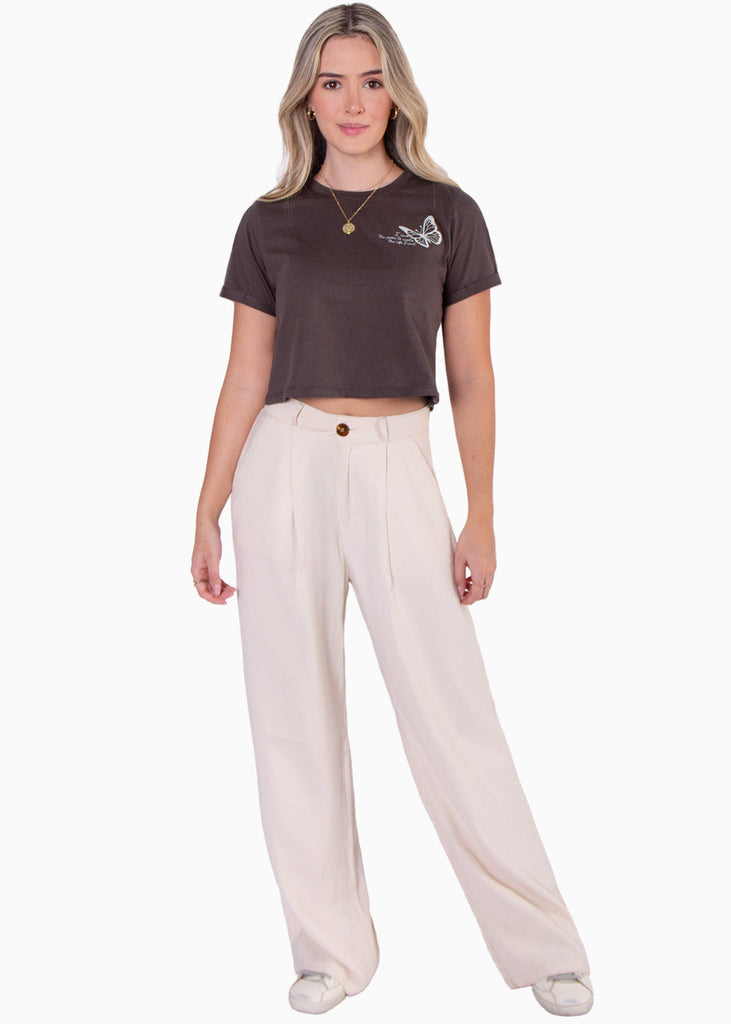 Camiseta corta con bordado de mariposa color café para mujer - Flashy