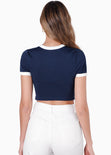 Camiseta crop con bordado, cuello y puños en contraste color azul para mujer - Flashy