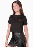 Camiseta crop con bordado de corazón color negro para mujer - Flashy