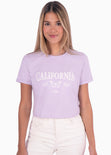 Camiseta estampada "California" color morado, lila para mujer - Flashy