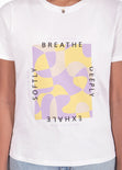 Camiseta estampada "Enjoy the now" color blanco, marfil para mujer - Flashy