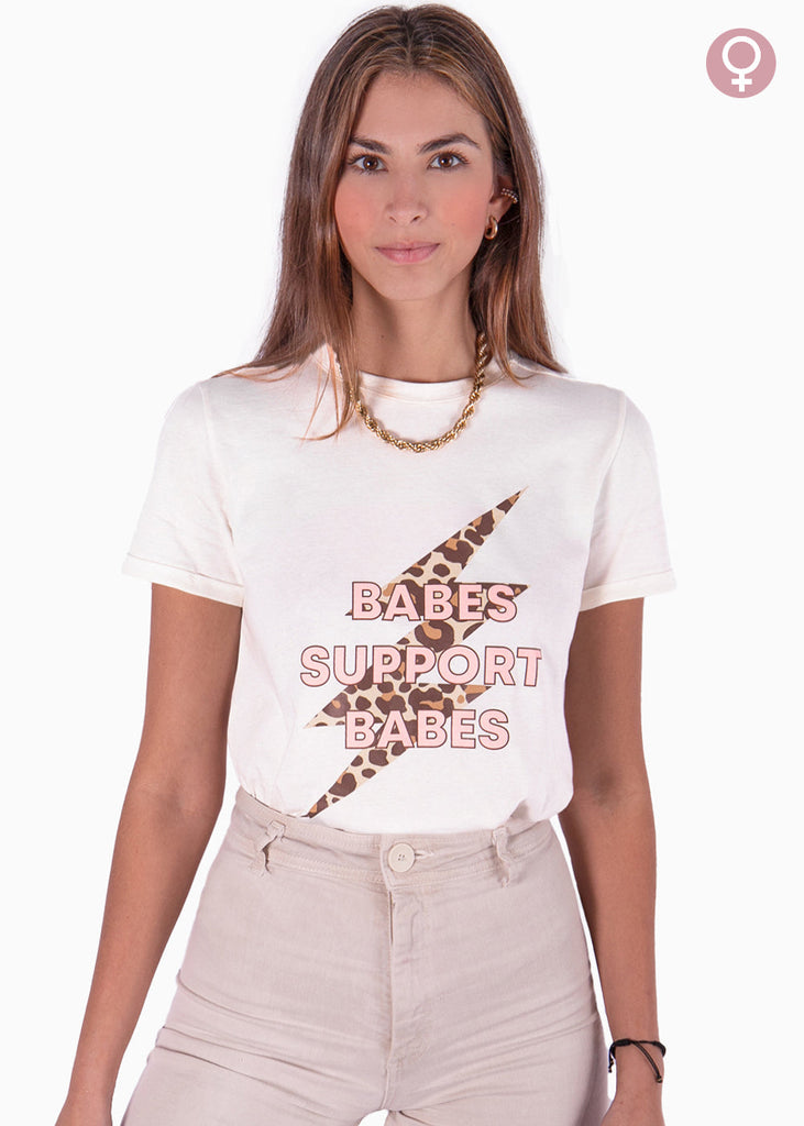 Camiseta estampada rayo "Babes support babes" con animal print color blanco para mujer - Flashy