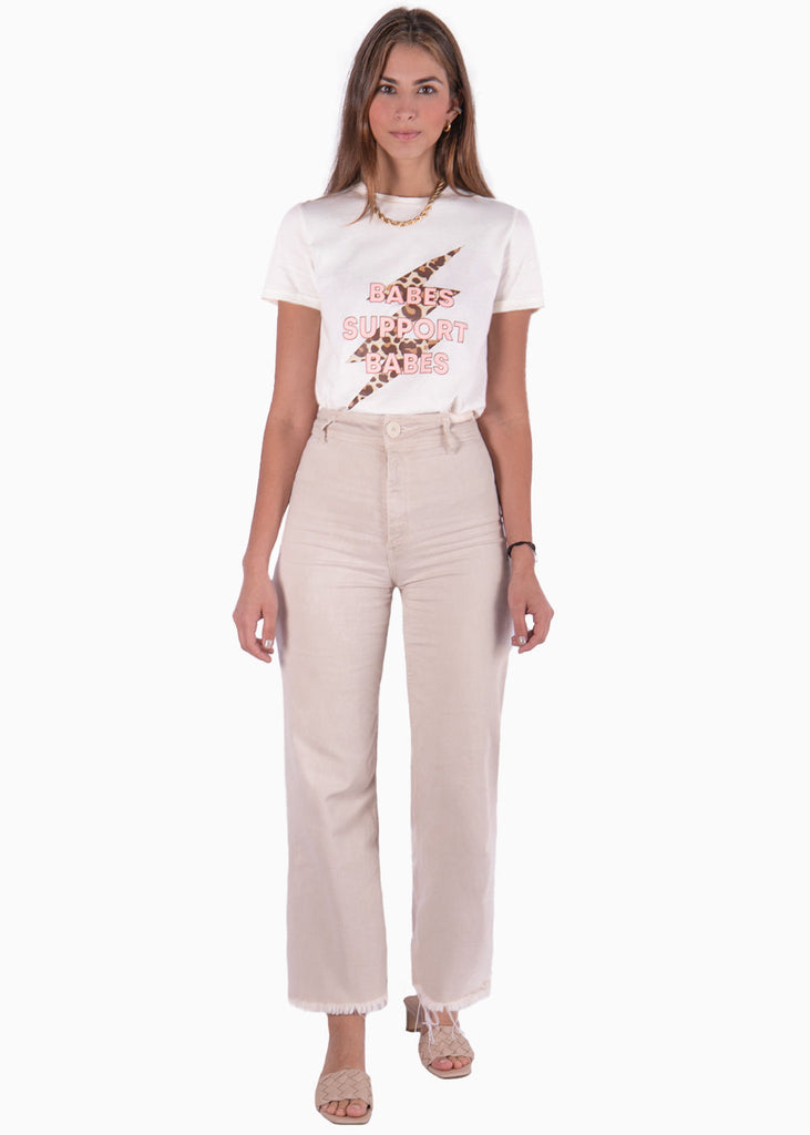 Camiseta estampada rayo "Babes support babes" con animal print color blanco para mujer - Flashy