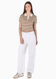 Camiseta tipo polo cropped con perilla cuello en contraste y bordado - TEGUCIGALPA