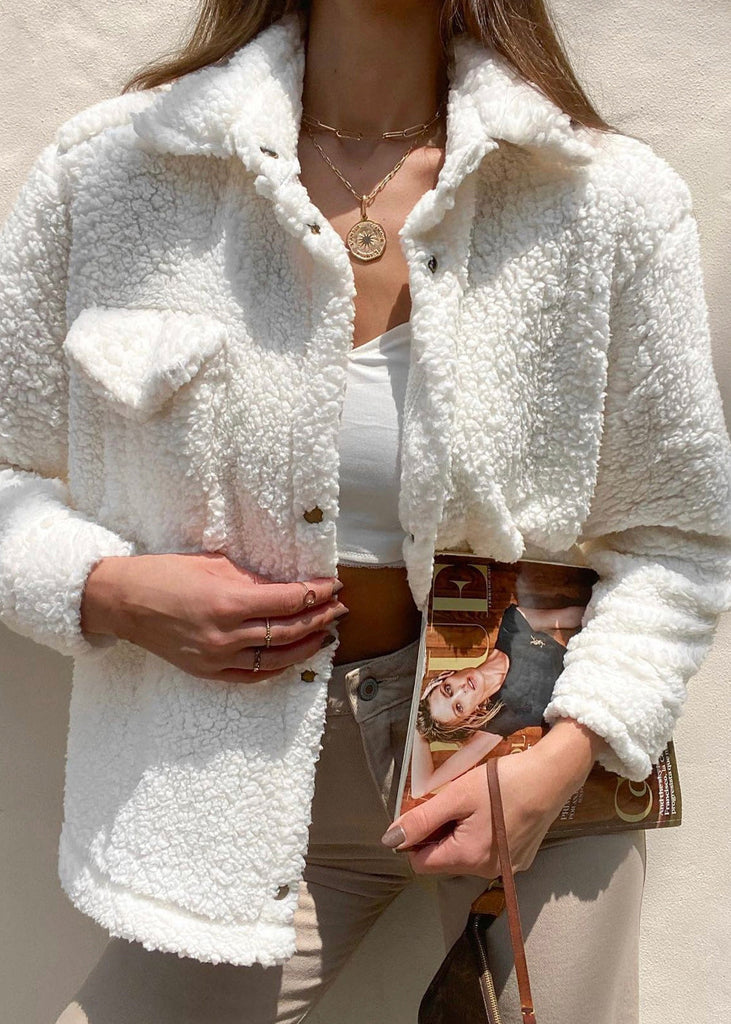 Chaqueta de botones con pelo sintético color blanco, marfil para mujer - Flashy