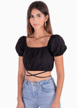Crop top con anudados y mangas embombadas color negro para mujer - Flashy